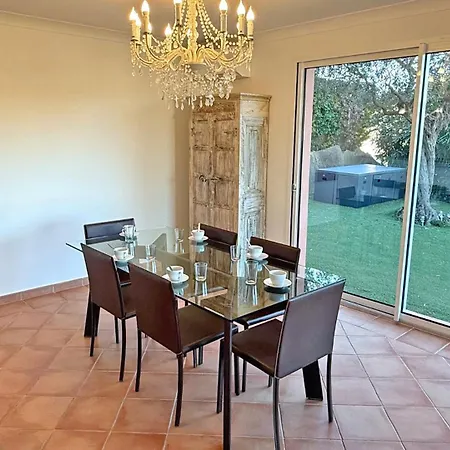 Vakantiehuis Restanques - Beauchene *