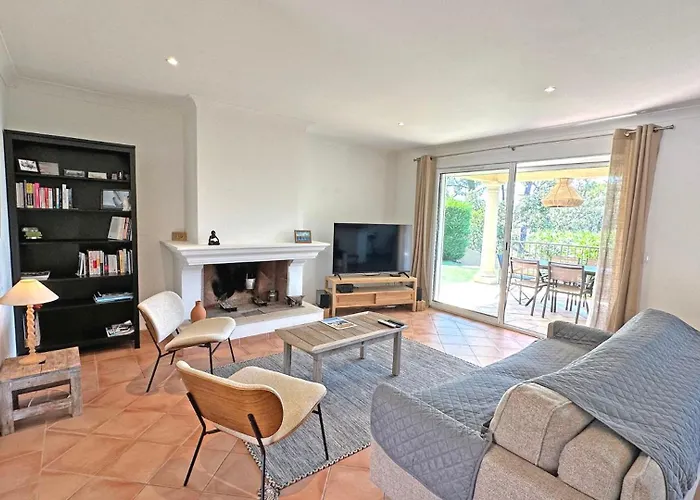 Vakantiehuis Restanques - Beauchene Sainte-Maxime