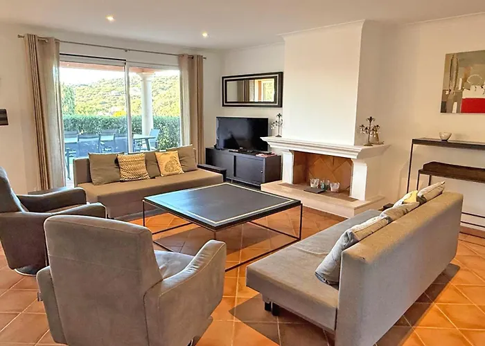 Vakantiehuis Restanques - Beauchene *