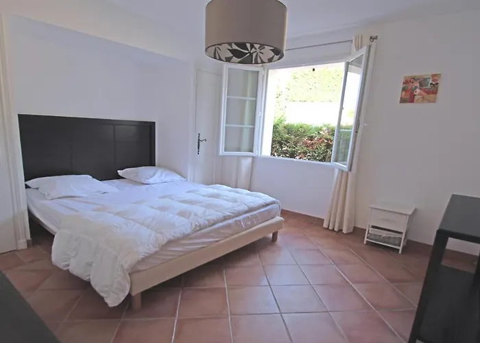 Restanques - Beauchene * Sainte-Maxime