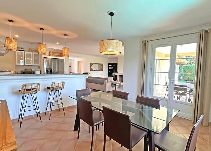 Restanques - Beauchene בית נופש